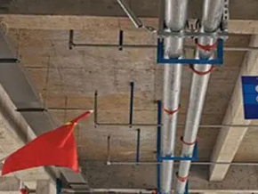 巴青管廊支架的安装方法